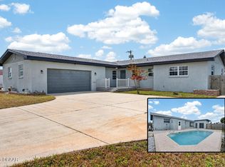 1027 Bel Aire Dr, Daytona Beach, FL 32118