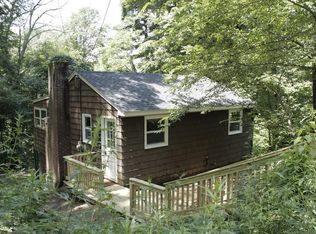 2 Knollwood Dr, Holland, MA 01521