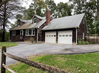 32 Cliff Rd W FLOOR 1, Wading River, NY 11792