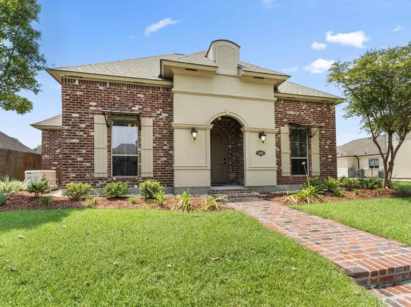 15242 Summer Park Ln, Baton Rouge, LA 70817