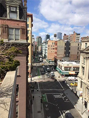 Rented by Hudson Real Estate International LLC | media 35