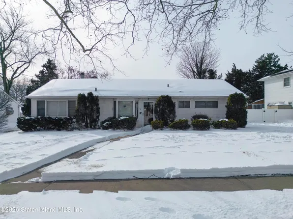 34 Malone Ave, Staten Island, NY 10306