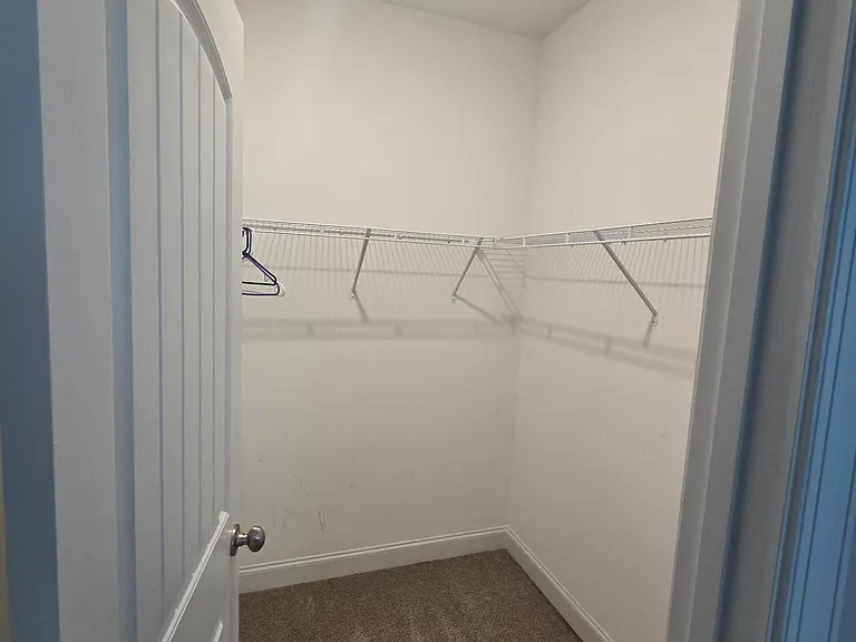 2105 Thornbury Cv — Photo 19