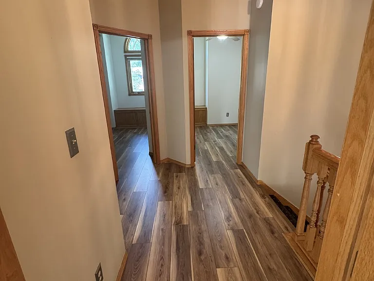 2126 E Country View Dr — Photo 16