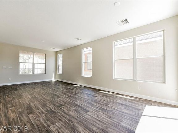 4th image of 2713 Living Rock St
