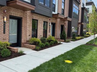 2113 Tysons Ridgeline Rd, Falls Church, VA 22043