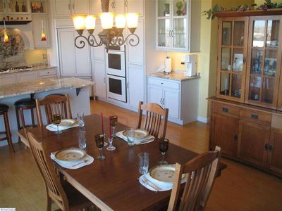 5000 Hershey Ln, West Richland, WA, 99353