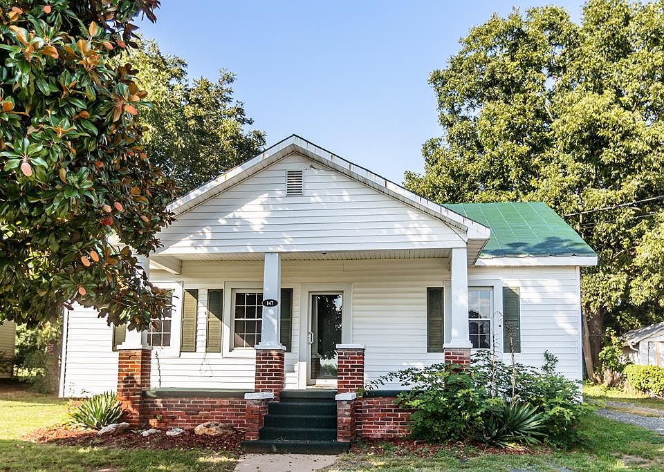1st image of 147 Highland Ave
