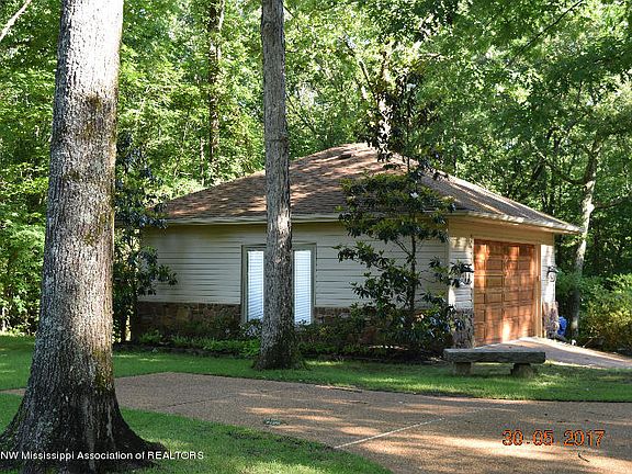 5th image of 5826 Maxwell Dr
