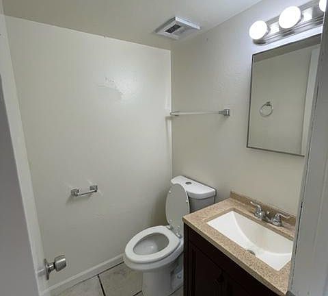 5th image of 6565 N 19th Ave APT 42