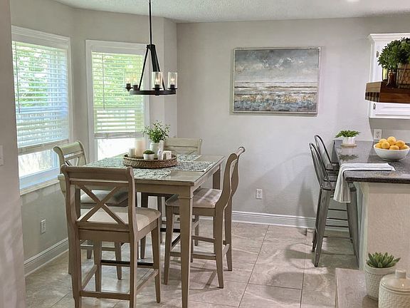 5th image of 1709 Gnarly Oaks Cir