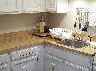 437 Hanover St #4C, Boston, MA 02113