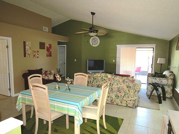 Dining Room/Living Room