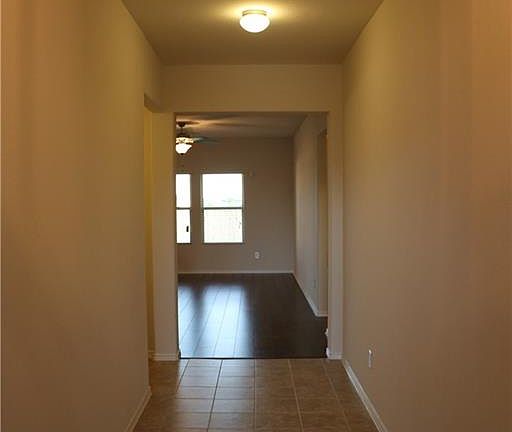 4th image of 1032 Hillrose Dr