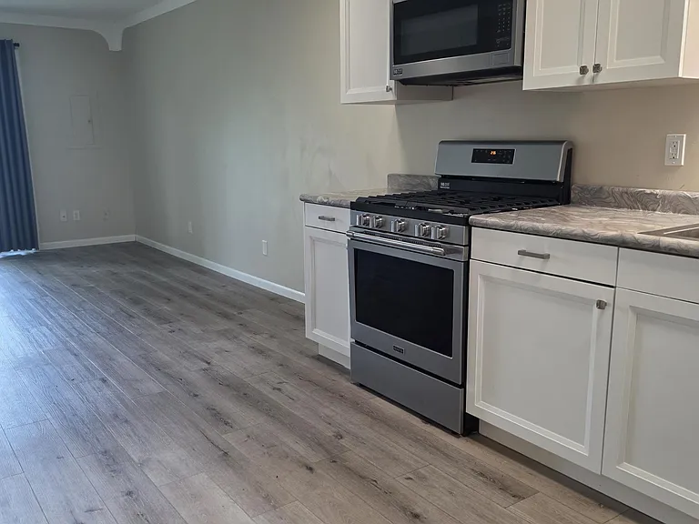 159 Riverview Dr — Photo 14