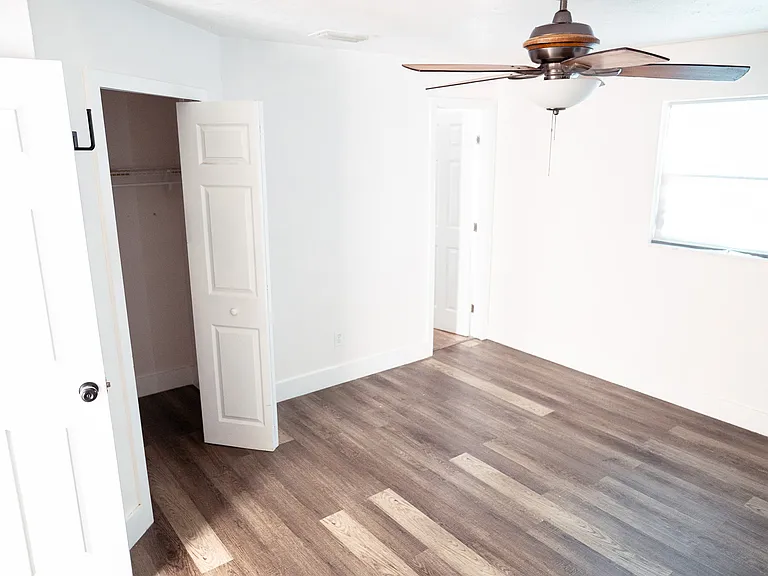 6671 Fiesta Way — Photo 14