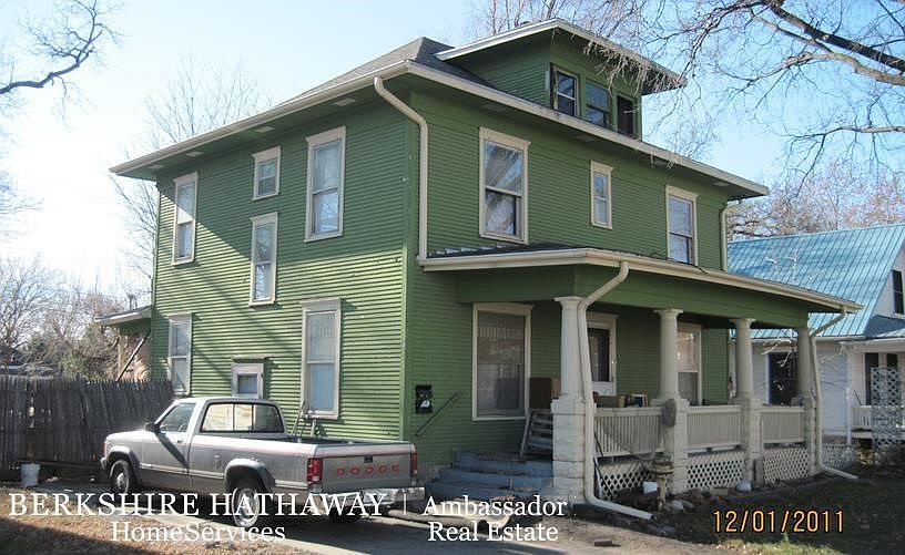 1st image of 2975 Holdrege St