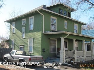 2975 Holdrege St, Lincoln, NE 68503