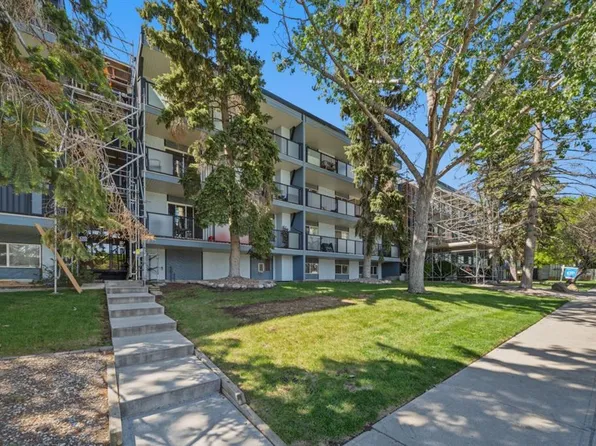 617 N 56th Ave SW #401, Calgary, AB T2V 0G9