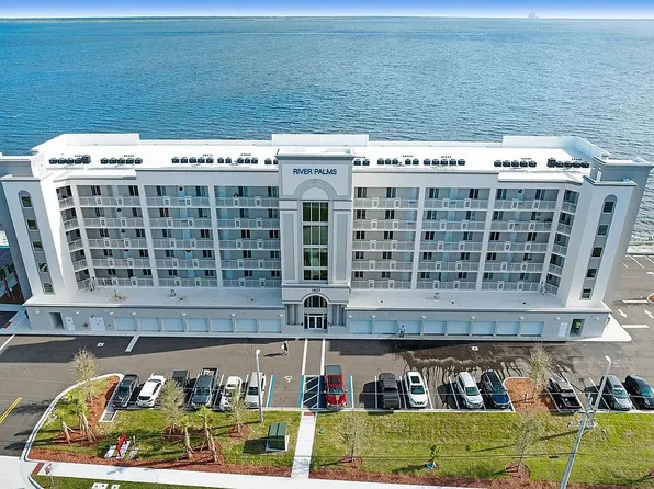1805 Riverside Dr #304, Titusville, FL 32780