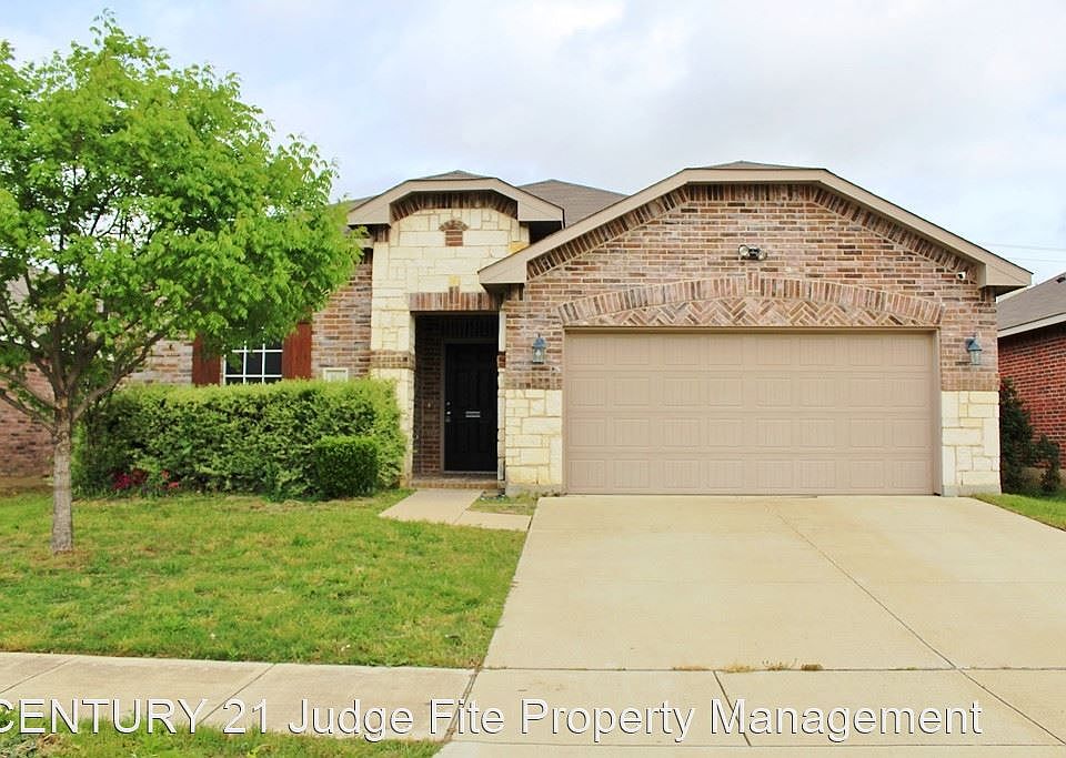1st image of 619 Denali Dr