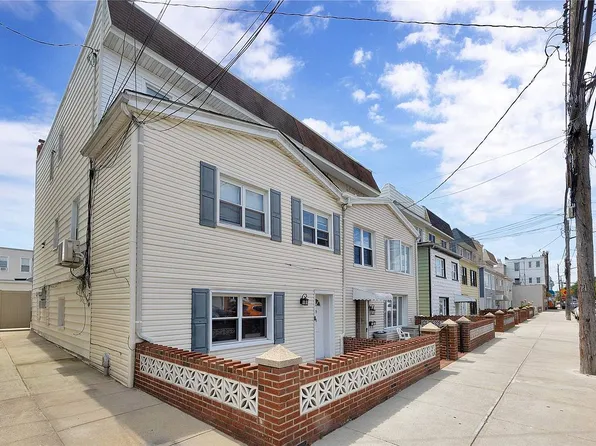 7928 68th Ave, Middle Village, NY 11379
