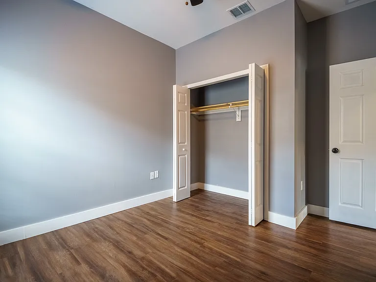 210 Parrotte Ct — Photo 57