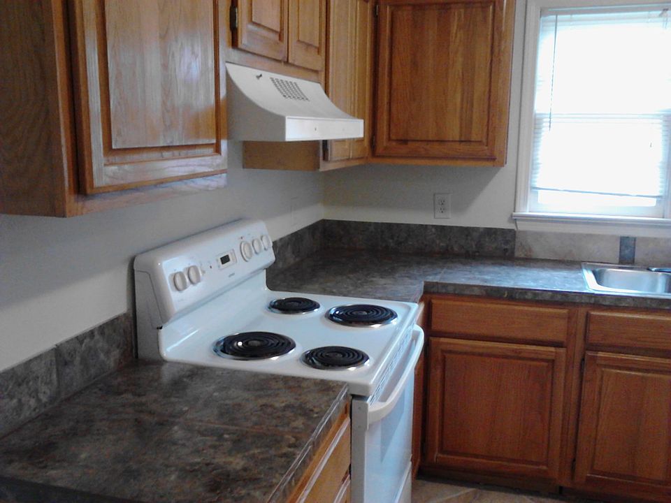 1st image of 109 Braly Dr #B