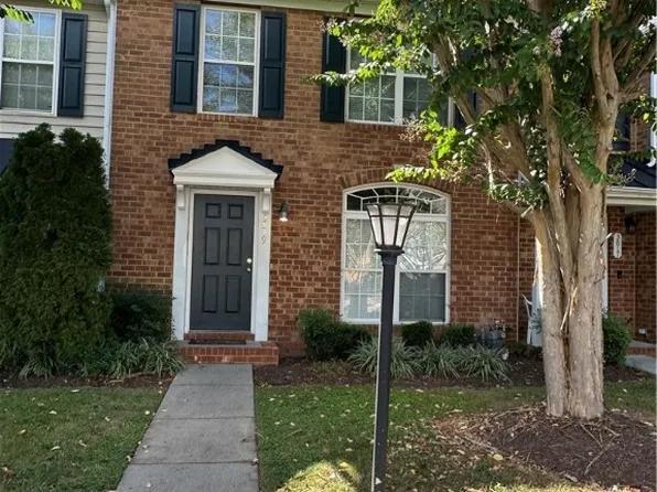3819 Dominion Townes Cir, Richmond, VA 23223