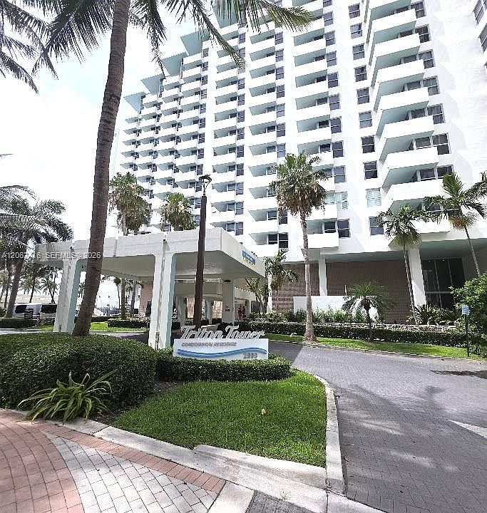 1st image of 2899 Collins Ave APT 940
