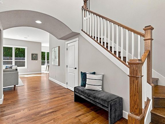3rd image of 10766 NW Jordan Ln