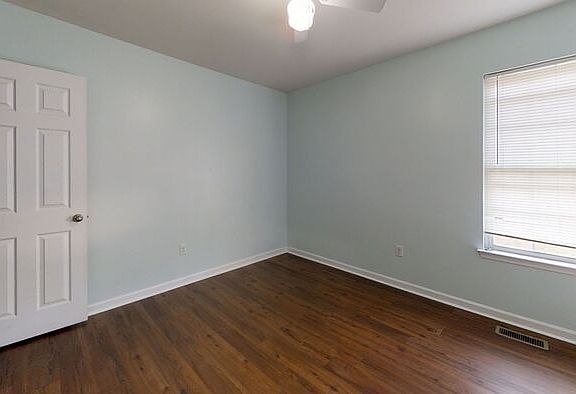 5th image of 12299 Eastern Ave