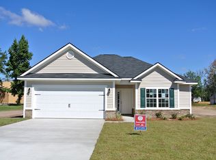 203 Cumberland Drive Ne, Ludowici, GA 31316