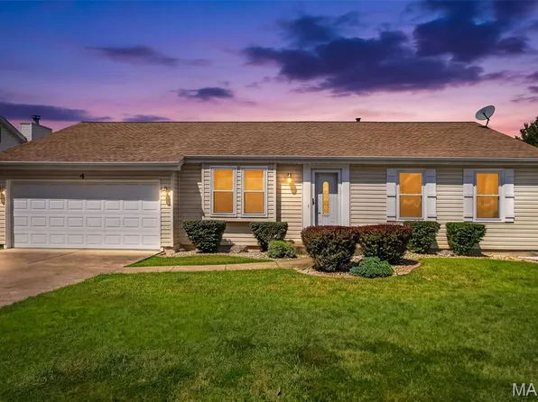 4 Tamerton Ct, Saint Peters, MO 63376