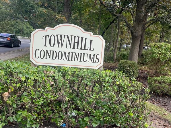 110 Town Hill Rd #8A