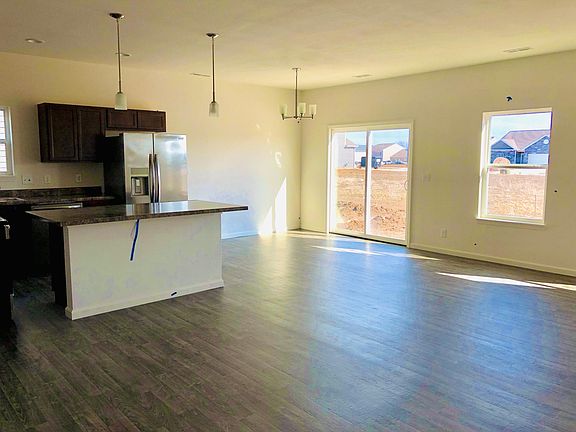 5th image of 4753 Dobson Dr