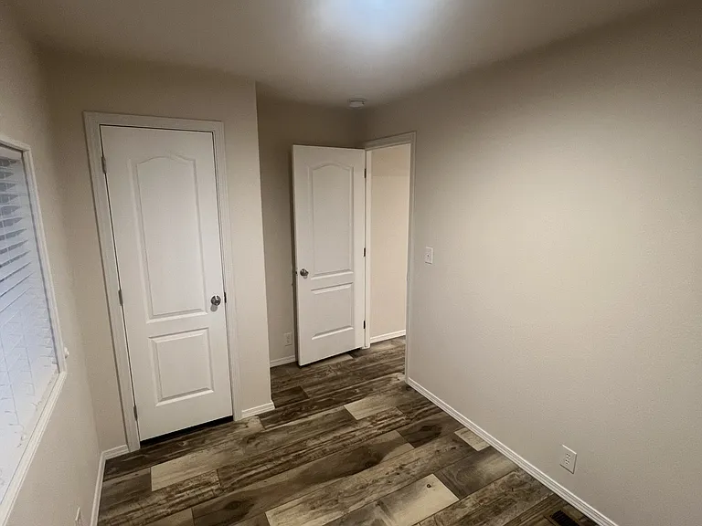 109 Rail Ln — Photo 7