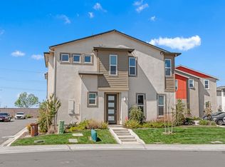 4536 Ocean Ln, Elk Grove, CA 95757