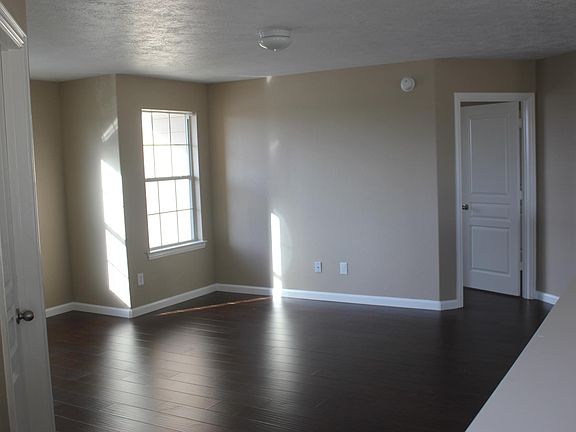 3rd image of 213 Turquoise Trade Dr