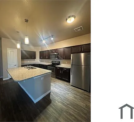 9331 Westridge Blvd