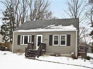 39122 Johnnycake Ridge Rd, Willoughby, OH 44094