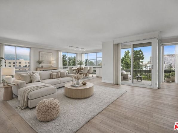 320 N Maple Dr #Penthouse 605