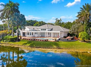9454 NW 52 Doral Ln, Doral, FL 33178