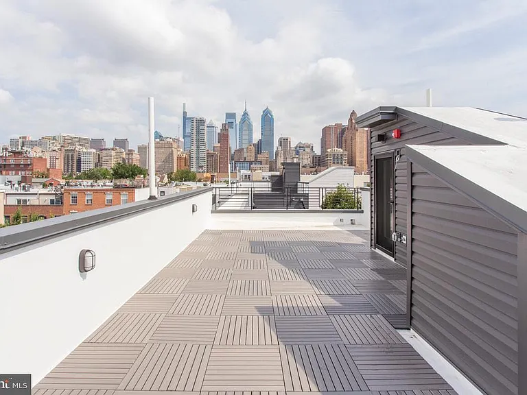 1619 Bainbridge St #3 — Photo 22