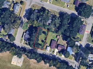 608 W 61st St, Savannah, GA 31405
