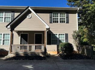 74 Wanda Dr APT 6, Cleveland, GA 30528