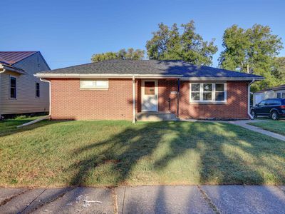 2386 Barker St, Clinton, IA, 52732