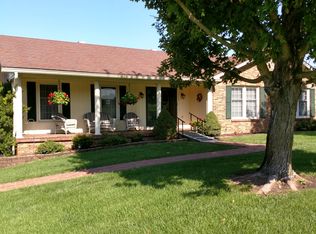 741 E Lexington St, Harrodsburg, KY 40330