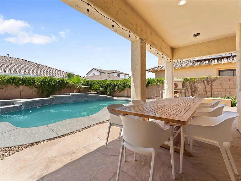 14333 W Cypress St — Photo 22
