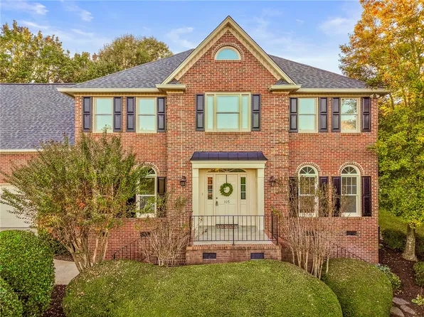 105 Sugar Mill Ct, Greer, SC 29650
